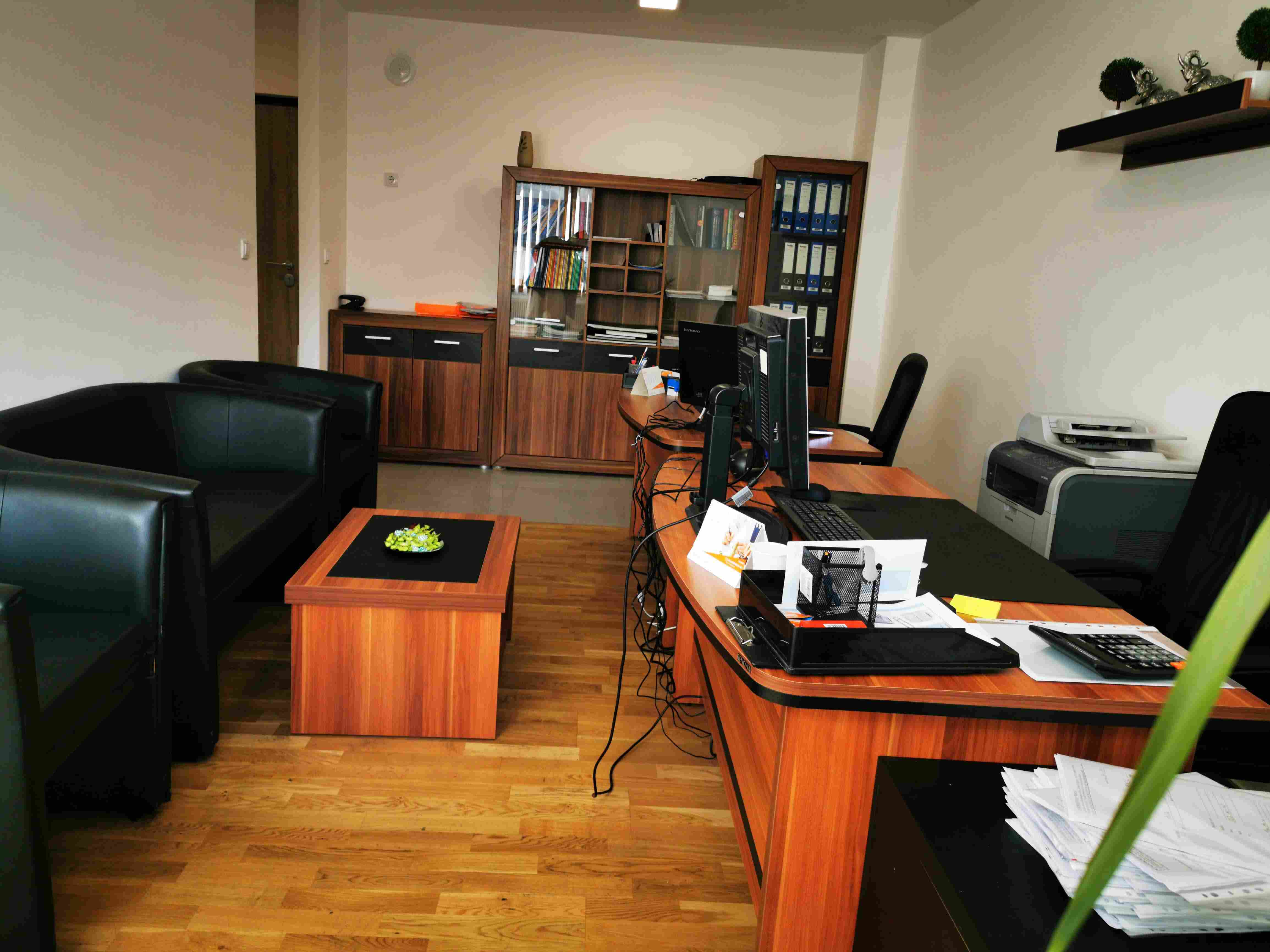 Ured Haris Mahić interijer 3